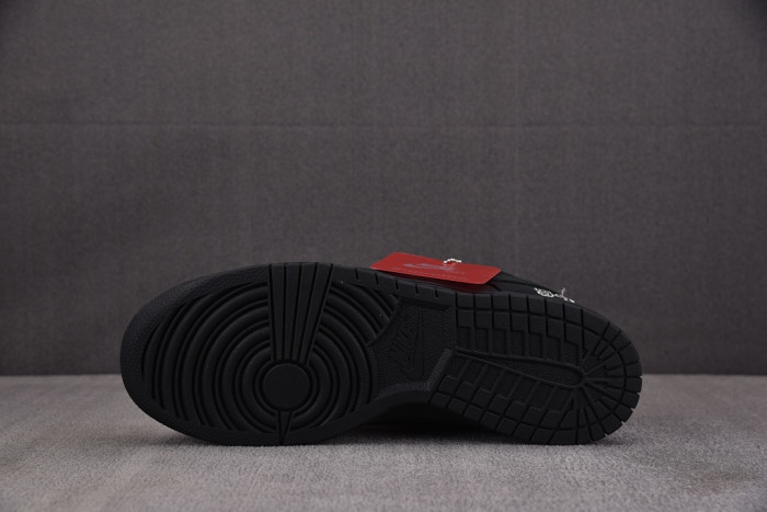 Nike SB Dunk Low Supr1m1 94 Black HQ8487-001