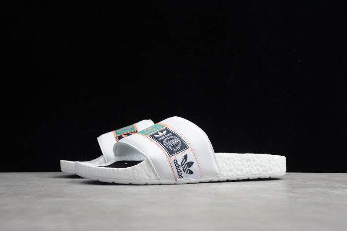 ADILETTE BOOST SLIPPER FX7466