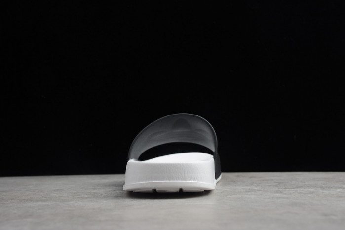 ADILETTE PRIDE SLIPPER H903P180