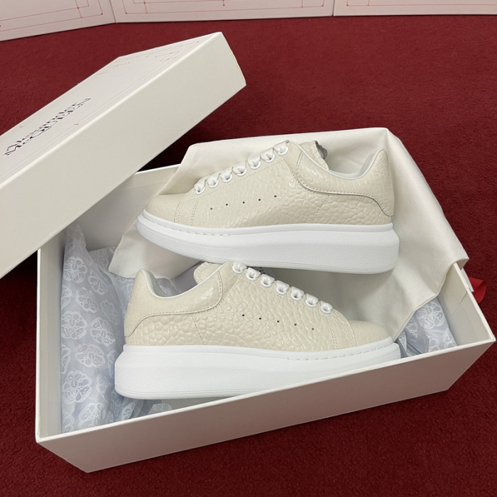 ALEX MCQU SNEAKER
