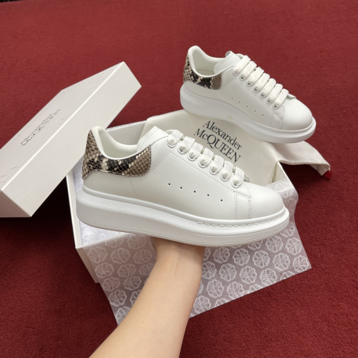 ALEX MCQU SNEAKER