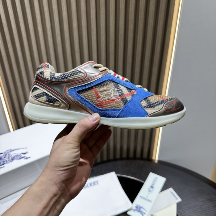 BUB sneaker