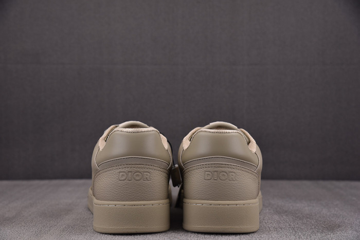 D10R B27 LOW SNEAKER