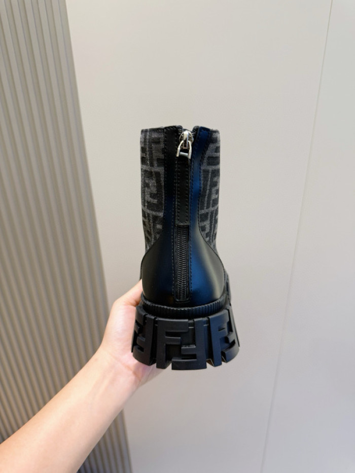 FEND1 BOOTS