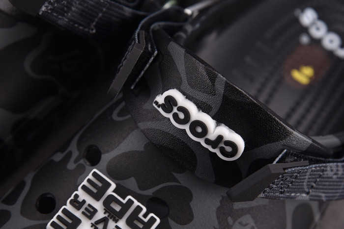 BAPE&CR0S SANDAL