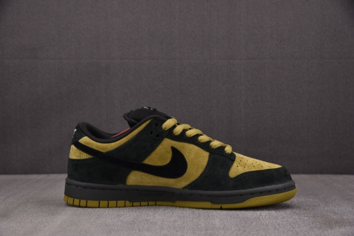 Nike SB Dunk Low Supr1m1 94 Camper Green HQ8487-300