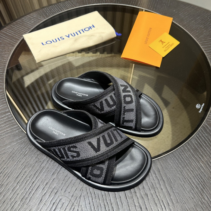 L0VT SANDAL