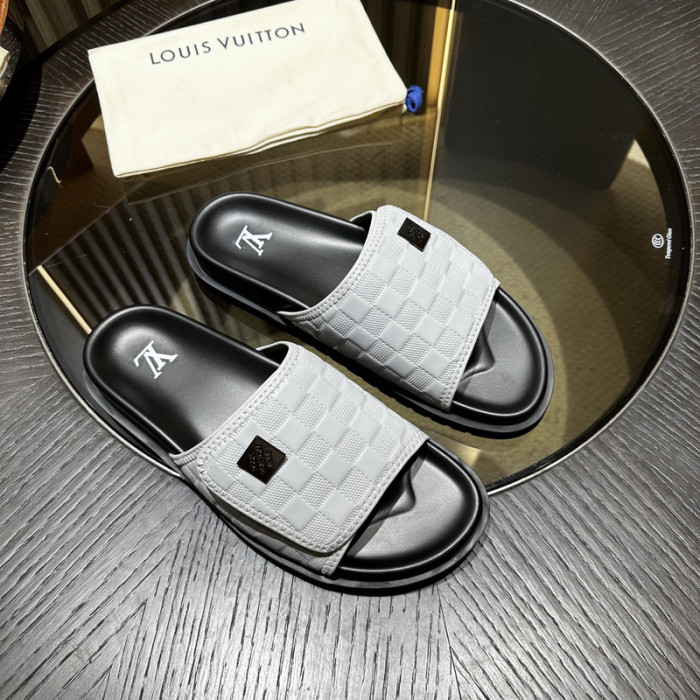 L0VT SANDAL