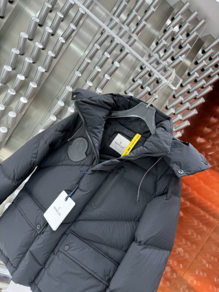 M0*C1ER DOWN JACKET